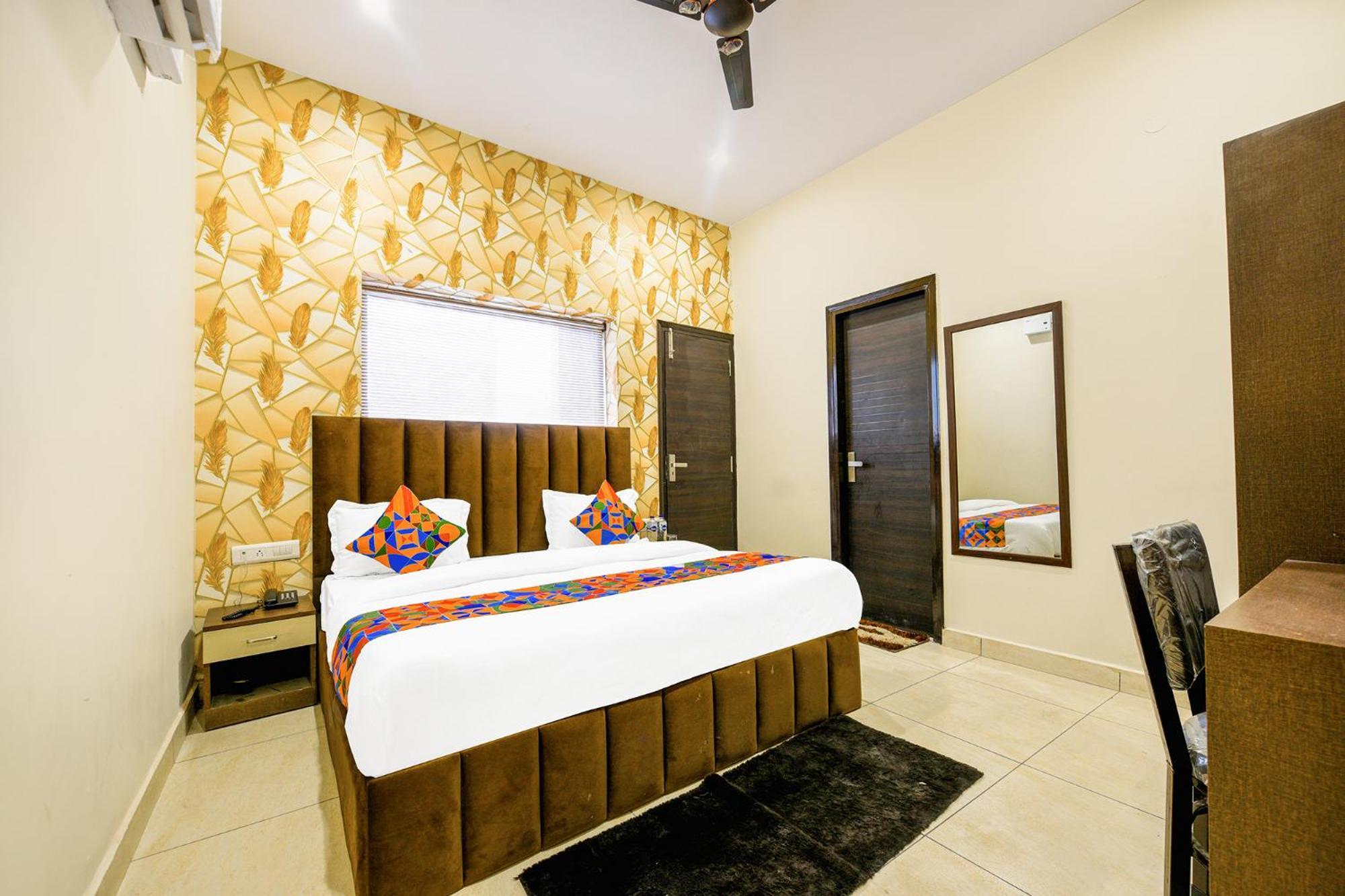 Fabhotel Royal Regency I Ludhijána Exteriér fotografie