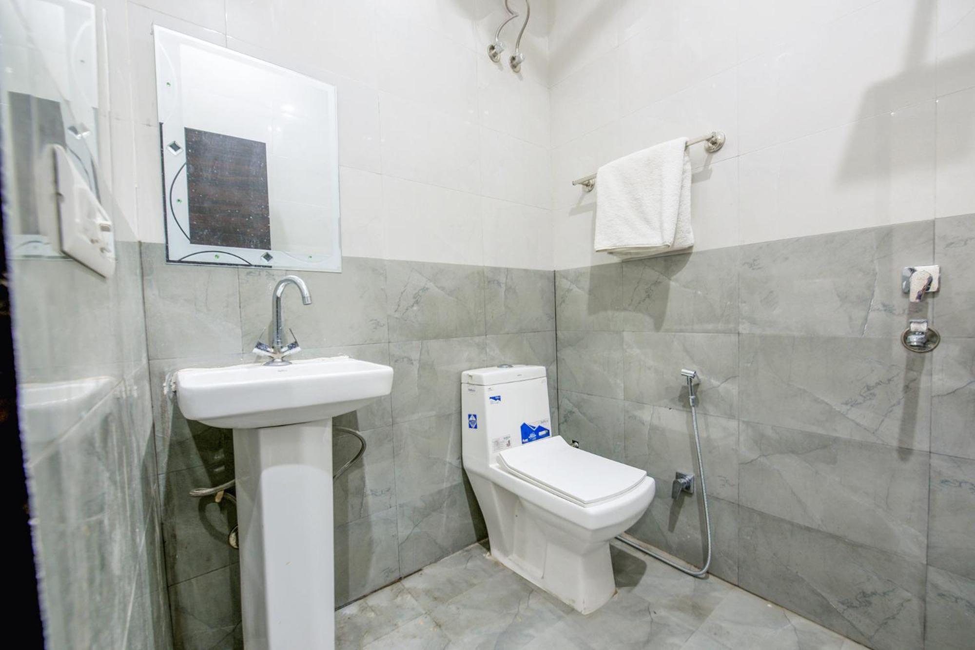 Fabhotel Royal Regency I Ludhijána Exteriér fotografie
