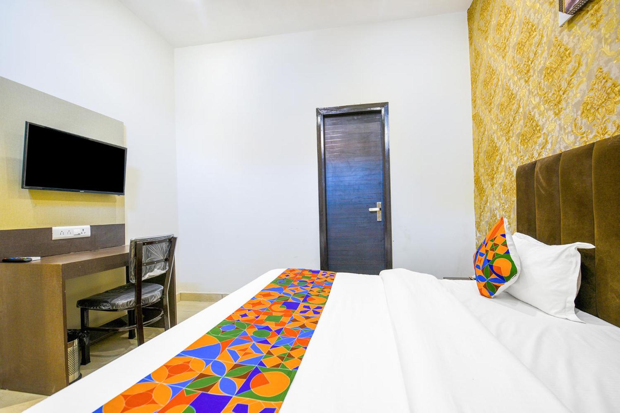 Fabhotel Royal Regency I Ludhijána Exteriér fotografie